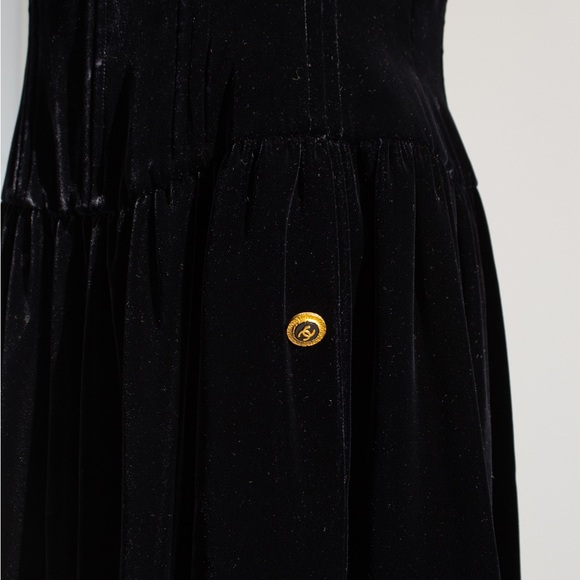 Chanel Vintage F/W 1993 Black Velvet Gold Chain Strap Corset 93A Dress - Picture 6 of 12